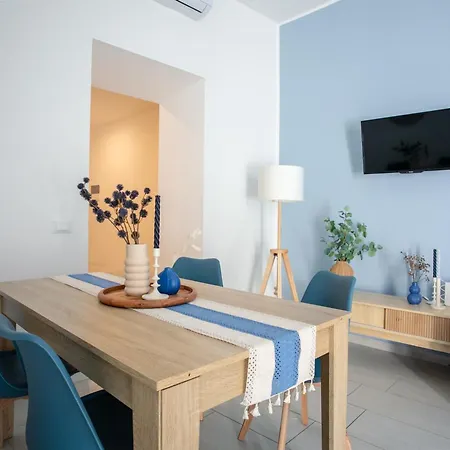 Blue Soul Flat - Near Trastevere With Easy Transport To Center - By Homes *