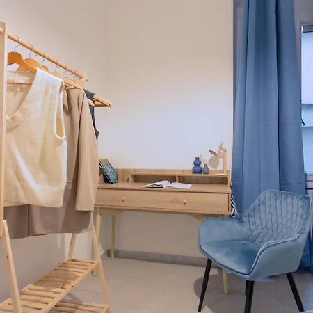 Blue Soul Flat - Near Trastevere With Easy Transport To Center - By Homes