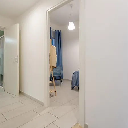Blue Soul Flat - Near Trastevere With Easy Transport To Center - By Homes * Rome
