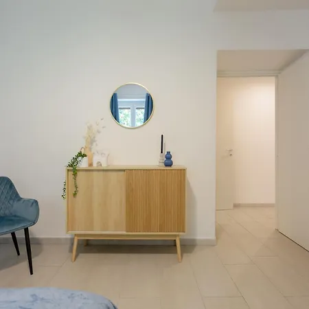 Blue Soul Flat - Near Trastevere With Easy Transport To Center - By Homes * Rome